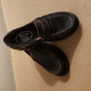 G.h. Bass Weejuns Penny Loafers